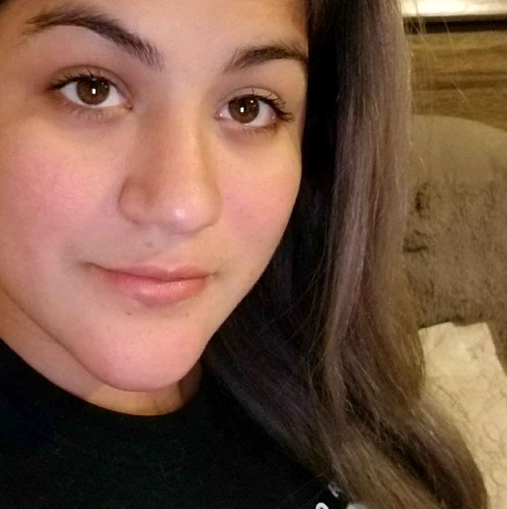 Meet your Posher, Blanca